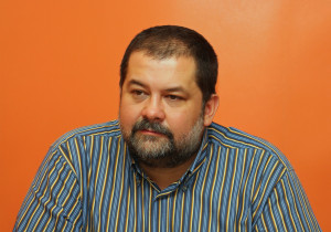 Сергей Василевич Лукяненко